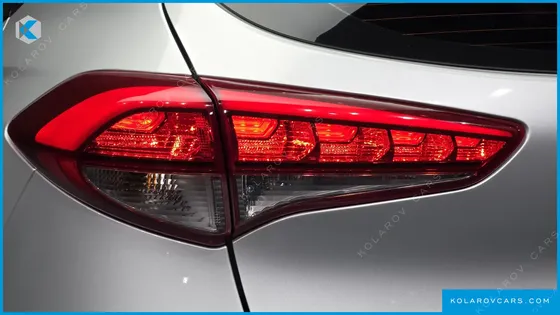 HYUNDAI TUCSON DIESEL 2.0 2WD