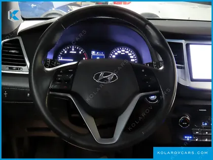 HYUNDAI TUCSON DIESEL 2.0 2WD