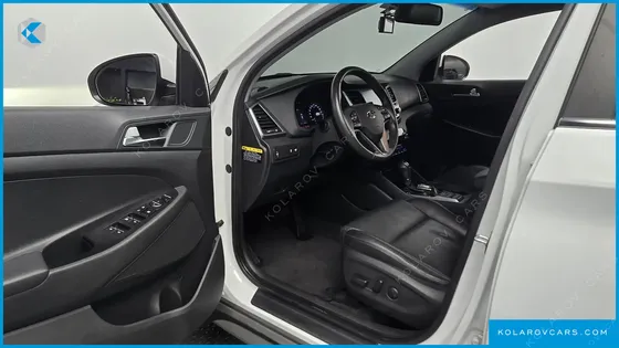 HYUNDAI TUCSON DIESEL 2.0 2WD