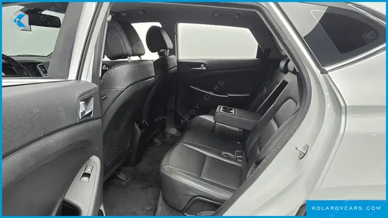 HYUNDAI TUCSON DIESEL 2.0 2WD