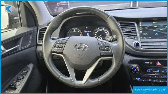 HYUNDAI TUCSON DIESEL 1.7 2WD