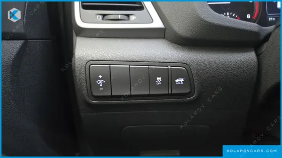 HYUNDAI TUCSON DIESEL 1.7 2WD
