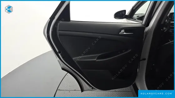 HYUNDAI TUCSON DIESEL 1.6 2WD