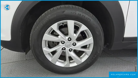 HYUNDAI TUCSON DIESEL 1.6 2WD