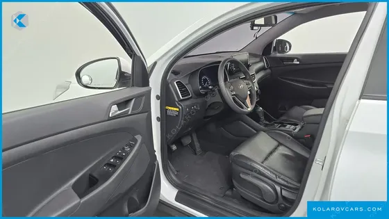 HYUNDAI TUCSON DIESEL 1.6 2WD