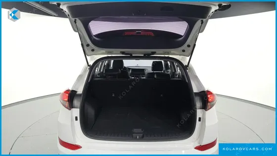 HYUNDAI TUCSON DIESEL 1.7 2WD