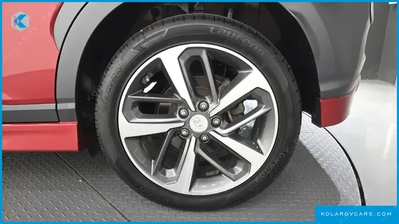 HYUNDAI KONA 1.6 TURBO 2WD FLUX