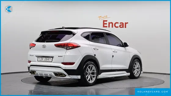 HYUNDAI TUCSON DIESEL 2.0 2WD