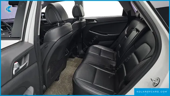 HYUNDAI TUCSON DIESEL 2.0 2WD