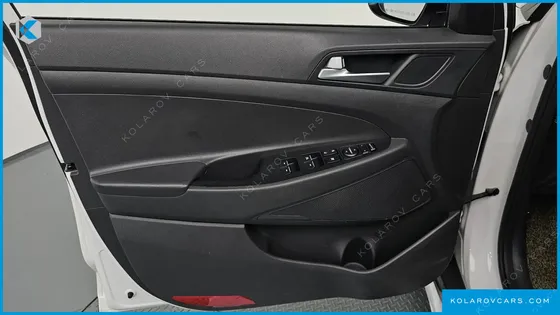 HYUNDAI TUCSON DIESEL 2.0 2WD