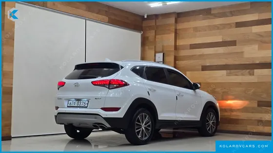 HYUNDAI TUCSON DIESEL 2.0 2WD