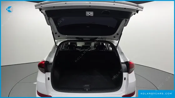 HYUNDAI TUCSON DIESEL 1.7 2WD