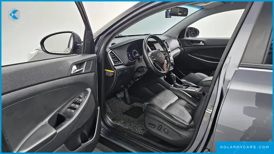 HYUNDAI TUCSON DIESEL 2.0 2WD