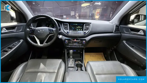 HYUNDAI TUCSON DIESEL 1.7 2WD