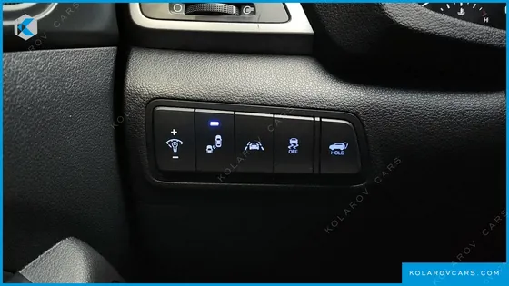 HYUNDAI TUCSON DIESEL 1.7 2WD