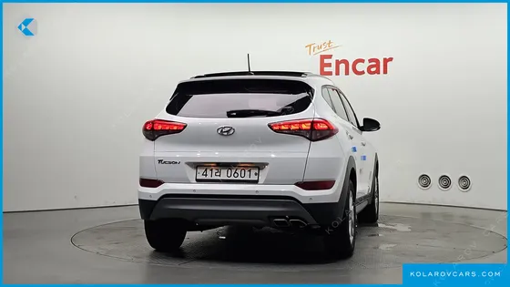 HYUNDAI TUCSON DIESEL 2.0 2WD
