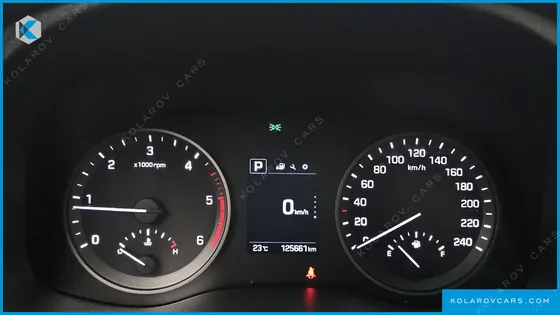 HYUNDAI TUCSON DIESEL 2.0 2WD