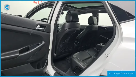 HYUNDAI TUCSON DIESEL 2.0 2WD