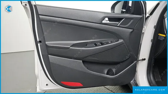 HYUNDAI TUCSON DIESEL 2.0 2WD