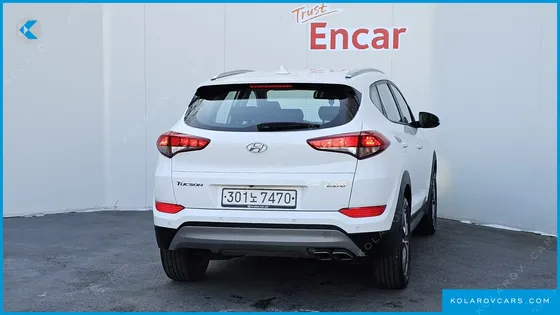 HYUNDAI TUCSON DIESEL 2.0 2WD