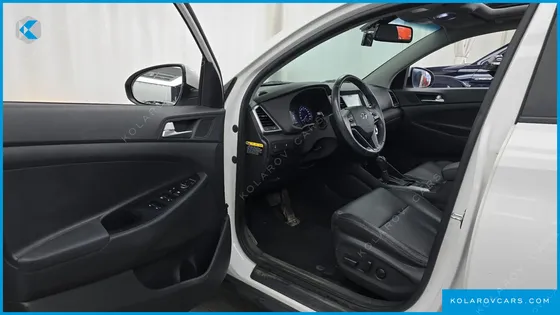 HYUNDAI TUCSON DIESEL 2.0 2WD