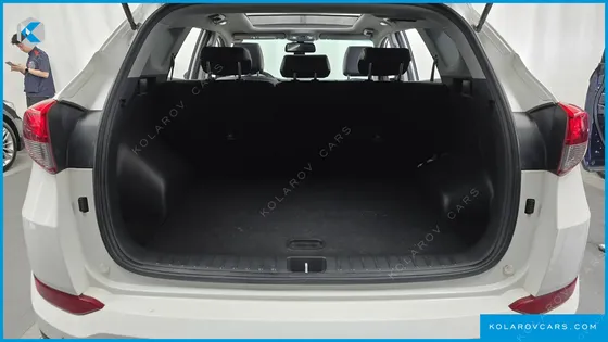 HYUNDAI TUCSON DIESEL 2.0 2WD