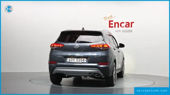 HYUNDAI TUCSON DIESEL 2.0 2WD