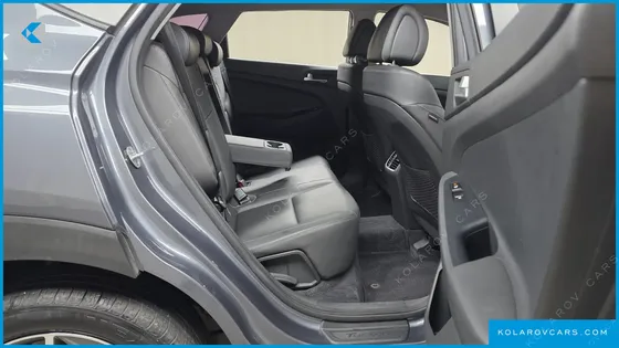 HYUNDAI TUCSON DIESEL 2.0 2WD
