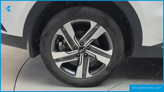 KIA SORENTO HEV 1.6 2WD