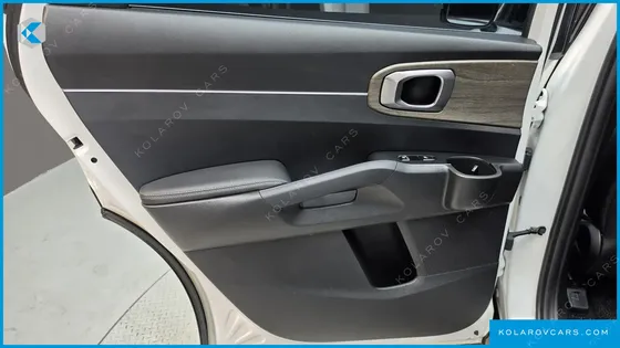 KIA SORENTO GASOLINE 2.5T 2WD