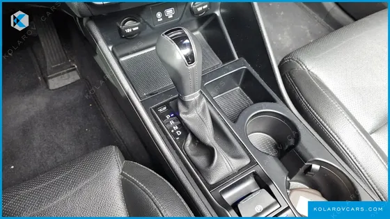 HYUNDAI TUCSON DIESEL 2.0 2WD