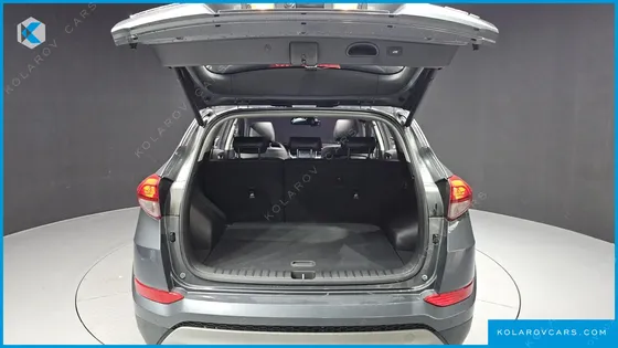 HYUNDAI TUCSON DIESEL 2.0 2WD