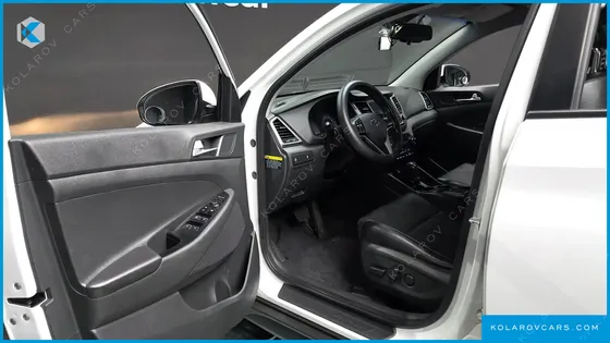 HYUNDAI TUCSON DIESEL 2.0 2WD