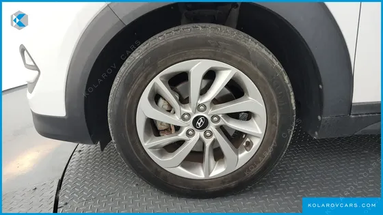 HYUNDAI TUCSON DIESEL 1.7 2WD