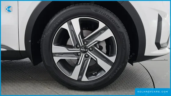 KIA SORENTO HEV 1.6 2WD