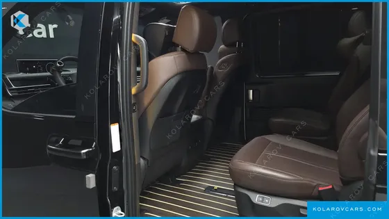 HYUNDAI STARIA HEV 1.6T LOUNGE 9-SEATER