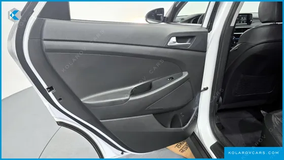 HYUNDAI TUCSON DIESEL 1.6 2WD