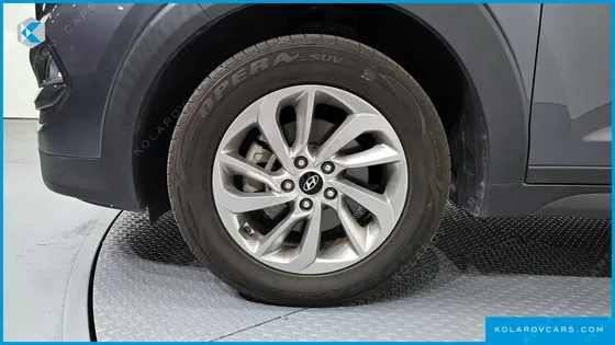 HYUNDAI TUCSON DIESEL 1.7 2WD