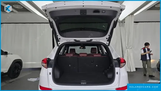 HYUNDAI TUCSON DIESEL 2.0 2WD