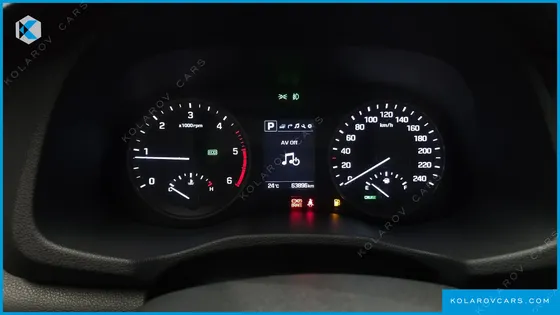 HYUNDAI TUCSON DIESEL 2.0 2WD