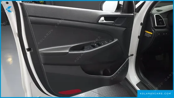 HYUNDAI TUCSON DIESEL 2.0 2WD