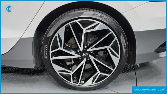 HYUNDAI IONIQ 6 LONG RANGE