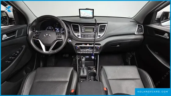 HYUNDAI TUCSON DIESEL 2.0 2WD