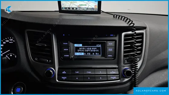 HYUNDAI TUCSON DIESEL 2.0 2WD
