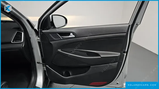 HYUNDAI TUCSON DIESEL 2.0 2WD