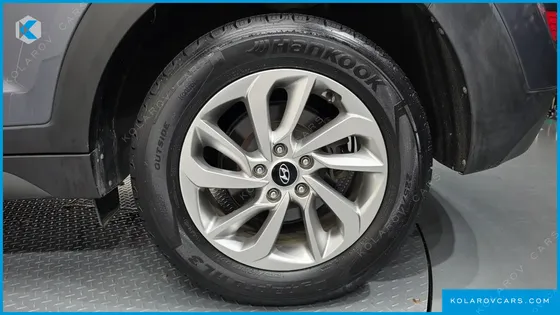 HYUNDAI TUCSON DIESEL 2.0 2WD