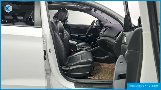HYUNDAI TUCSON DIESEL 2.0 2WD