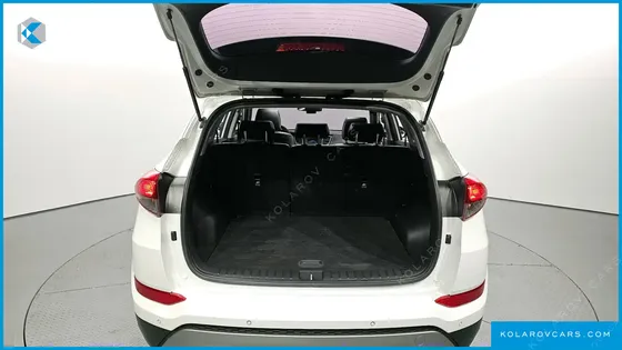 HYUNDAI TUCSON DIESEL 2.0 2WD