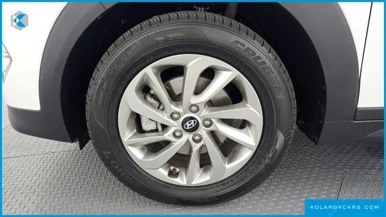 HYUNDAI TUCSON DIESEL 1.7 2WD