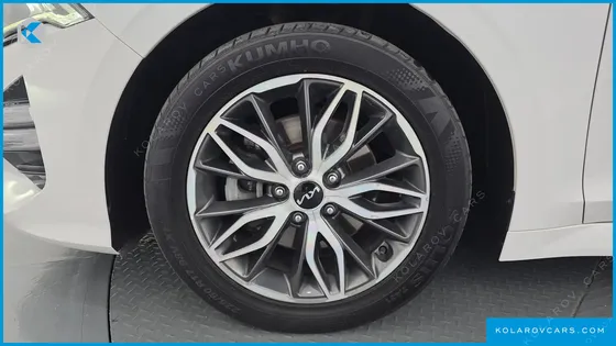 KIA K5 2.0 LPI(RENTER CAR)